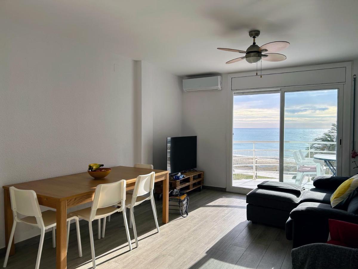 Apartment Foix Cubelles Buitenkant foto